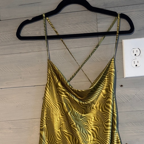 Divided Lime Green Backless Dress - Picture 5 of 6